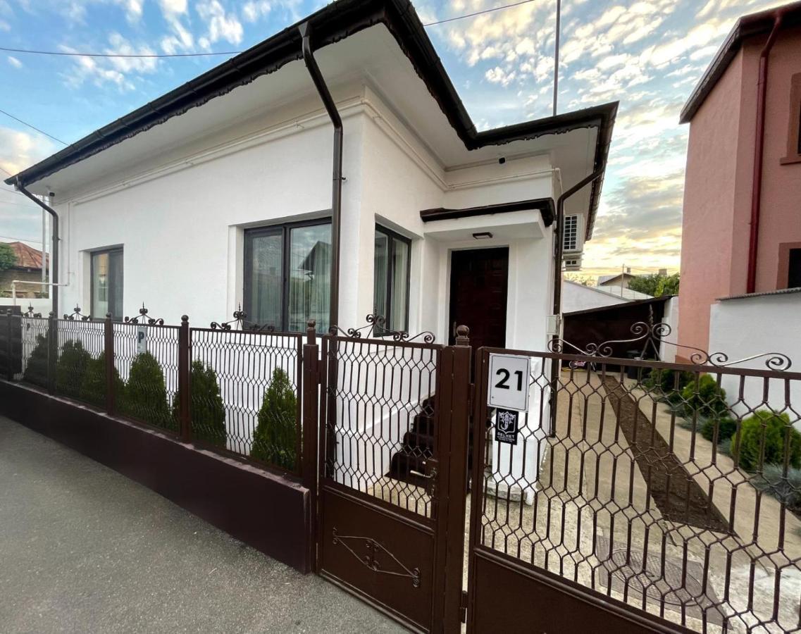 Premier Rooms Ploieşti Exterior foto